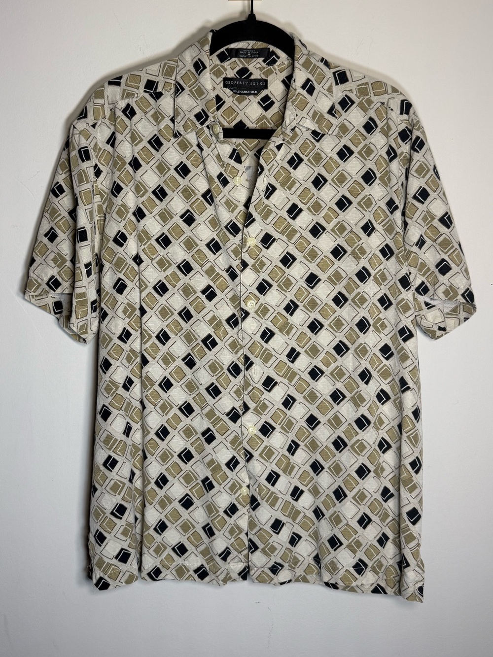 Geoffrey Beene Cream, Beige & Black Geometric Short-Sleeve Button-Up
